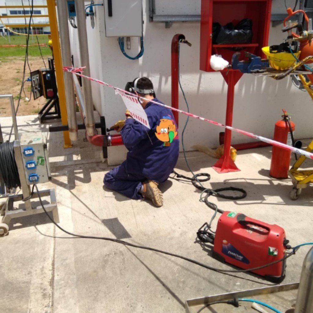 0195439e-53d5-766e-b75c-76dbf0dd73bd