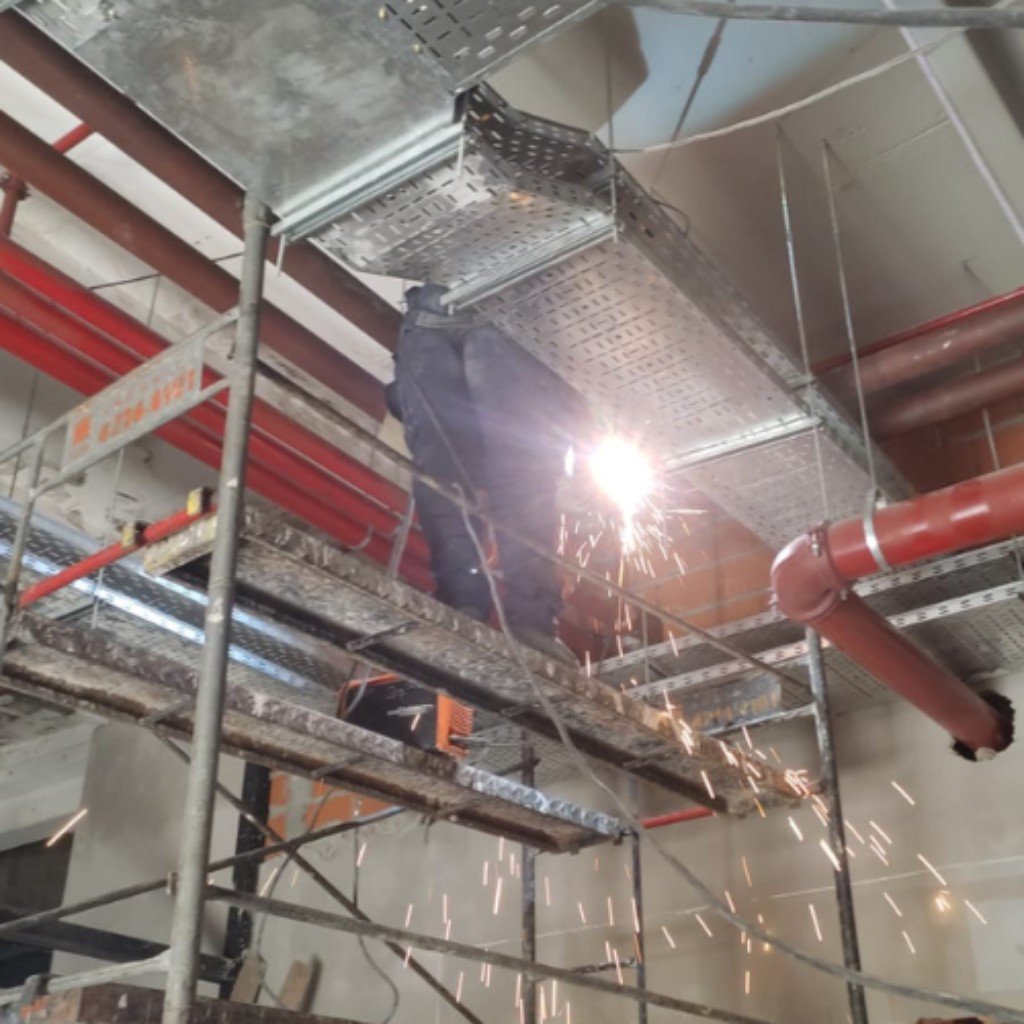 01954460-709b-7776-baa4-25870b3295a8